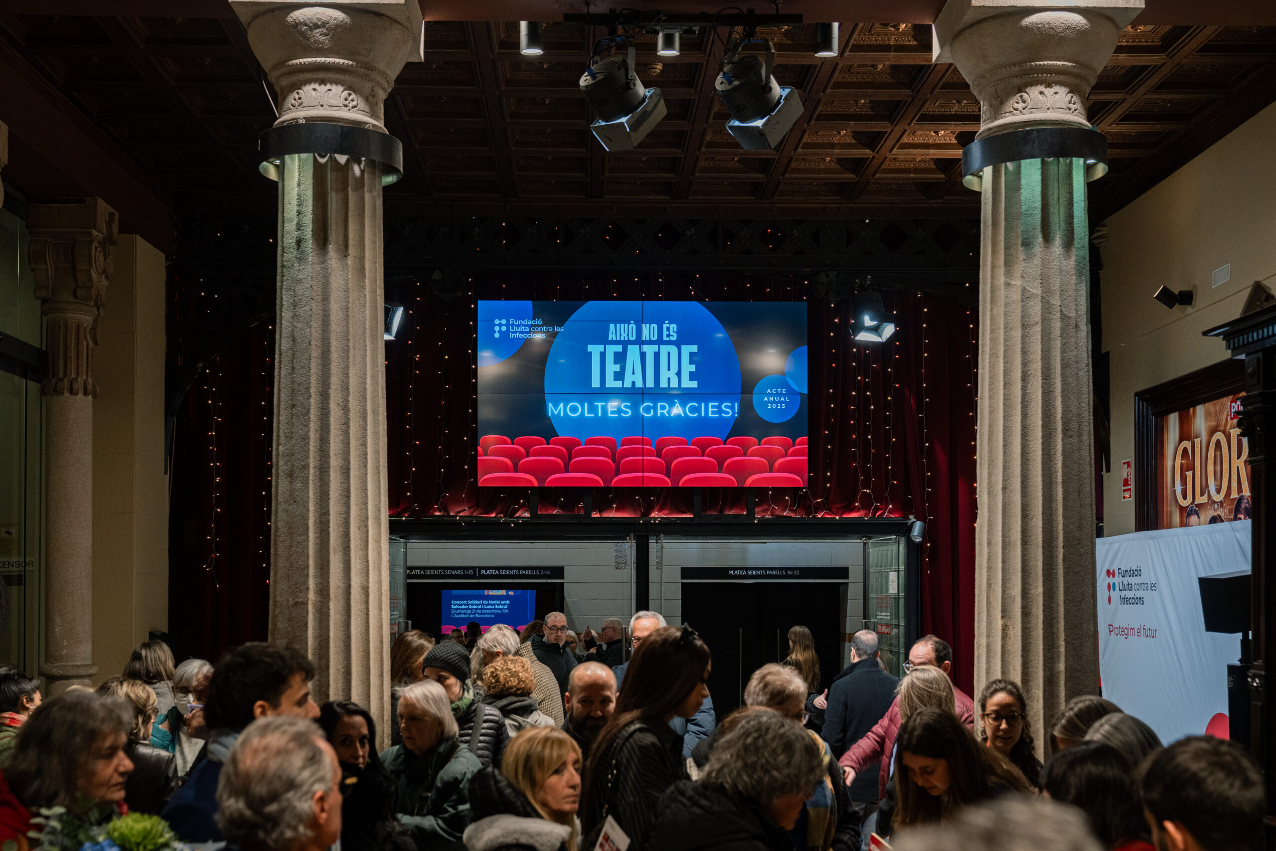Nuestro acto anual reúne a casi 500 personas en el Teatro Poliorama