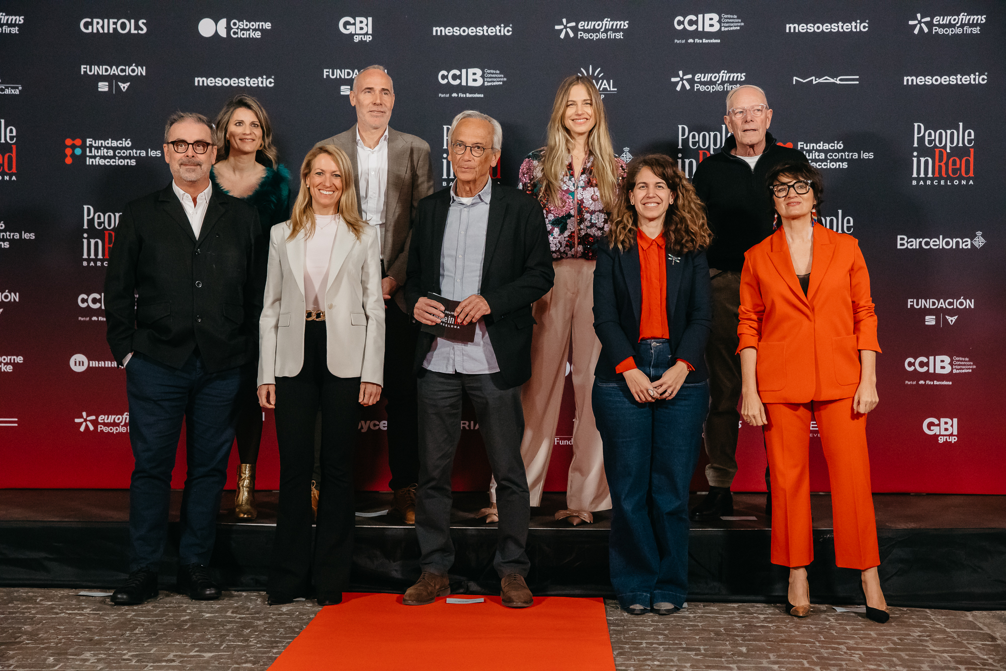 La Gala Solidària People in Red Barcelona arriba a la 16a edició amb Amaral, Sílvia Abril, Toni Acosta, Joan Dausà i un nou premi solidari a Eduardo Casanova